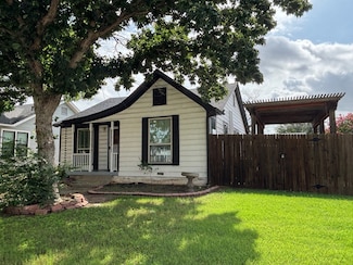 2737 Wayside Ave, Fort Worth, TX 76110