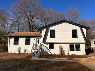 2688 Heritage Ln, Morrow, GA 30260