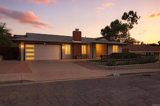 631 Paul St, Escondido, CA 92027