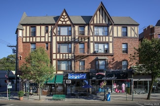 97 Cedarhurst Ave Unit 2P, Cedarhurst, NY 11516