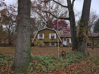 320 Martin Dr, Trail Creek, IN 46360