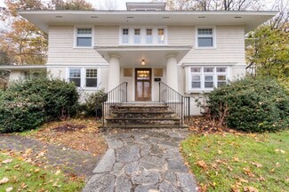 33 Beeching St, Worcester, MA 01602
