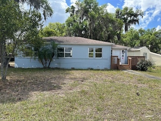1230 E Orange Ave, Eustis, FL 32726