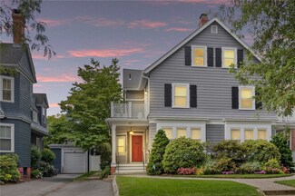 47 S Angell St, Providence, RI 02906