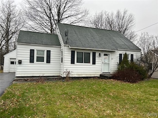 111 Richardson Dr, Syracuse, NY 13212
