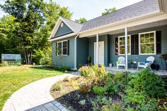11 Stonewall Ln, South Berwick, ME 03908