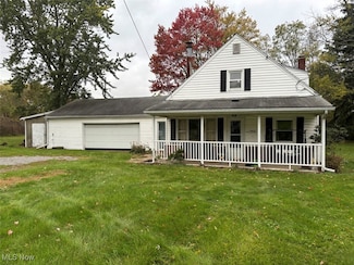 754 Fettro Rd, Akron, OH 44312
