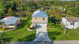 6435 Finance Ave, Weeki Wachee, FL 34607