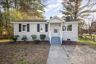 413 W 1st St, Princeton, NC 27569