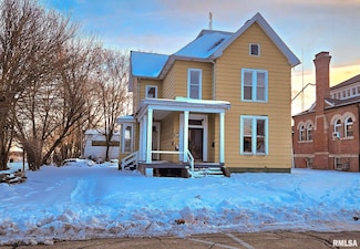 230 E Chestnut St, Canton, IL 61520