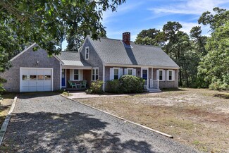 15 Chipmunk Ln, Eastham, MA 02642
