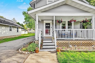 1333 W Lawrence St, Appleton, WI 54914