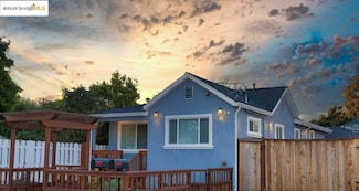 976 53rd St, Emeryville, CA 94608