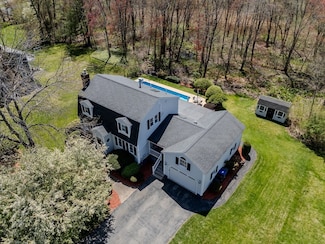 12 Jefferson Rd, Methuen, MA 01844