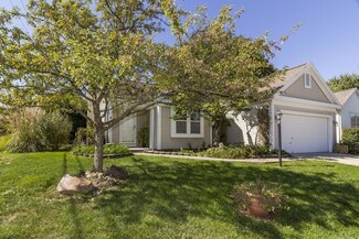 7703 Hathaway Park Ct, Dublin, OH 43016