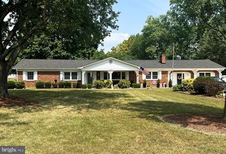 11204 Carroll Dr, Waldorf, MD 20601