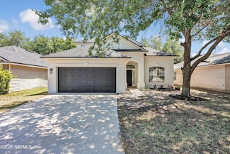 1829 Creekview Dr, Green Cove Springs, FL 32043