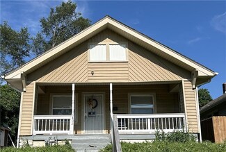 5402 Park Ave, Kansas City, MO 64130