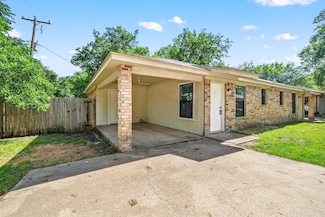119 Del Rio Ave Unit D, Benbrook, TX 76126