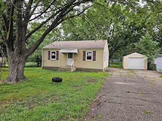 10913 4th St NE, Minneapolis, MN 55434