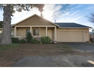 1172 SE La Mesa Ave, Gresham, OR 97080
