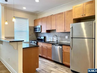 855 Broad Ave Unit 57, Ridgefield, NJ 07657
