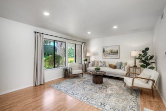 2517 Via Astuto Unit 1, Carlsbad, CA 92010