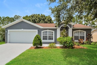 548 Berkley Pointe Dr, Auburndale, FL 33823
