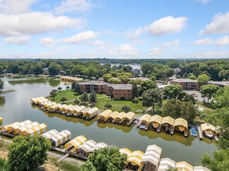 5430 Three Points Blvd Unit 111, Mound, MN 55364