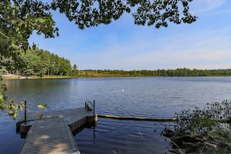 111 Shore Dr, Henniker, NH 03242