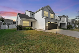 3901 Slate Dr, Champaign, IL 61822