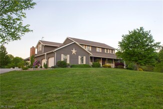 456 Moody Ridge Rd, Belpre, OH 45714