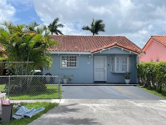 8828 NW 114th St, Hialeah, FL 33018