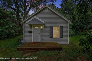 320 E Hodge Ave, Lansing, MI 48910