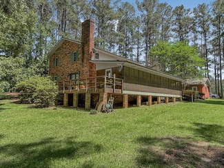 1123 Hawthorne Dr, McComb, MS 39648