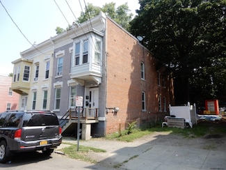 254 9th St, Troy, NY 12180