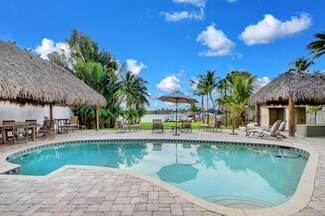 2093 Circle Place Dr, Lake Worth, FL 33462