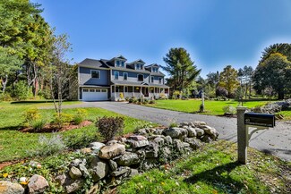 40 Governor Stoughton Ln, Milton, MA 02186