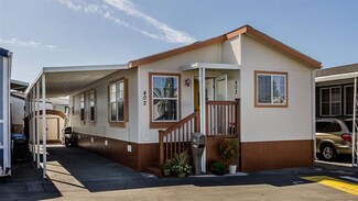 3015 E Bayshore Rd Unit 402, Redwood City, CA 94063