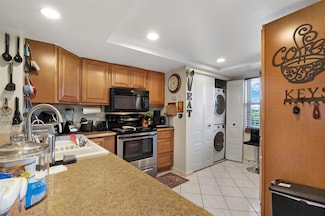 7688 NW 18th St Unit 407, Margate, FL 33063