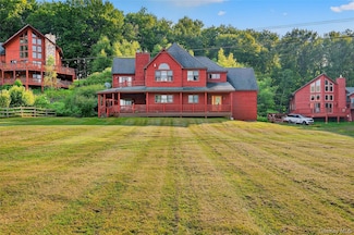 987 Hurd Rd, Swan Lake, NY 12783