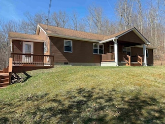 111 Autumn Ln, Valley Bend, WV 26293