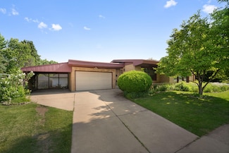 5110 W Cleveland Ave, Milwaukee, WI 53219