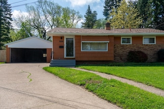 1333 W 45th St, Erie, PA 16509
