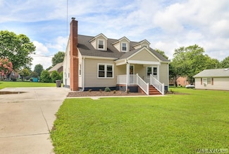 1303 Satterfield Dr, Emporia, VA 23847