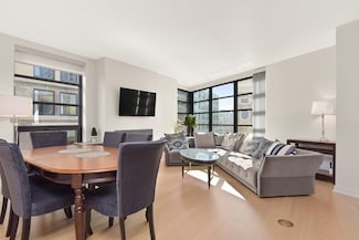 580 Washington St Unit 902, Boston, MA 02111