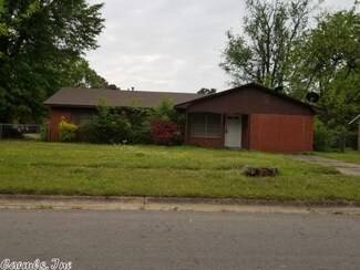 1804 E 10th Ave, Pine Bluff, AR 71601