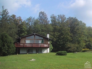 13 Boulder Brook Rd, Windham, NY 12496