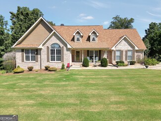 2061 Pheasant Run Dr, McDonough, GA 30252