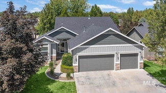 3704 E Tahiti Dr, Meridian, ID 83646